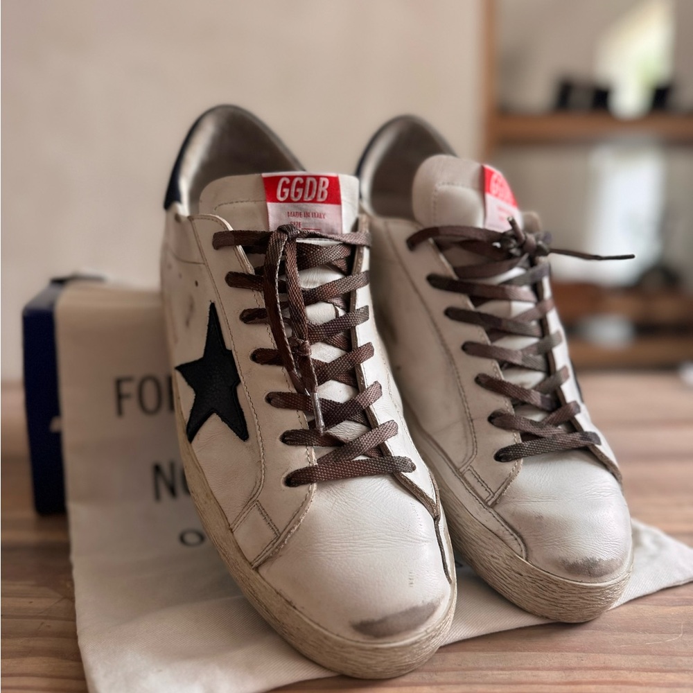 Golden Goose Men's superstar sneakers - Picture 5 of 15